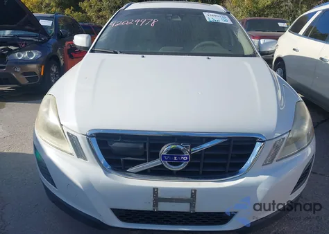 2011 Volvo Xc60 T6/T6 R-Design from USA, damaged, VIN YV4902DZ0B2152733